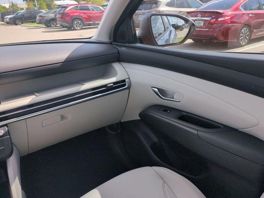 New 2026 Gray Hyundai SE FWD image 19