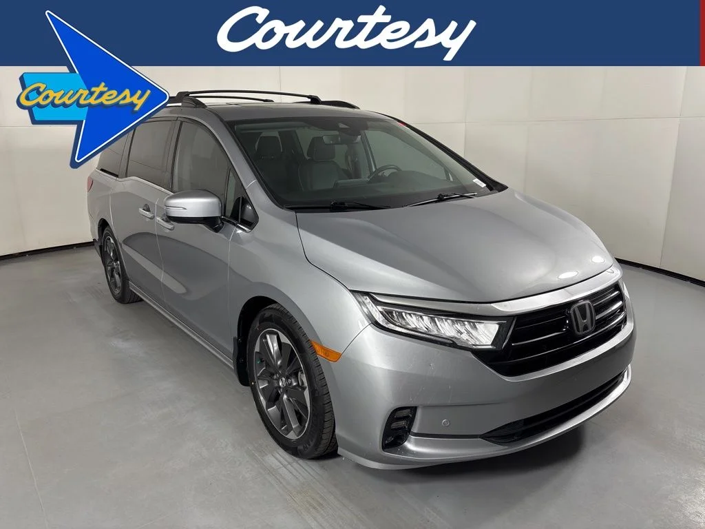 2023 Honda Odyssey Elite's photo