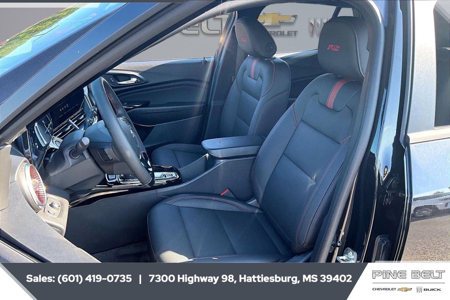2026 Chevrolet Trax RS - Photo 18