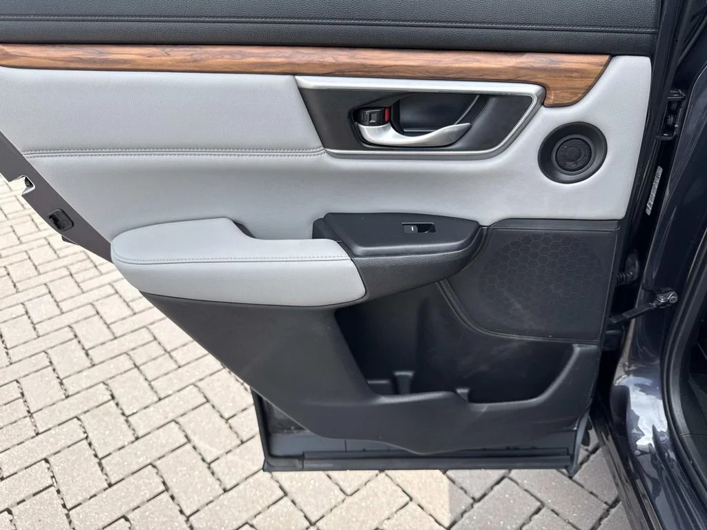 Used 2019  Honda EX-L image 25