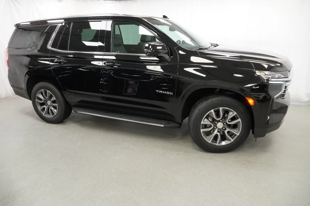 Used 2022 Black Chevrolet LT image 5