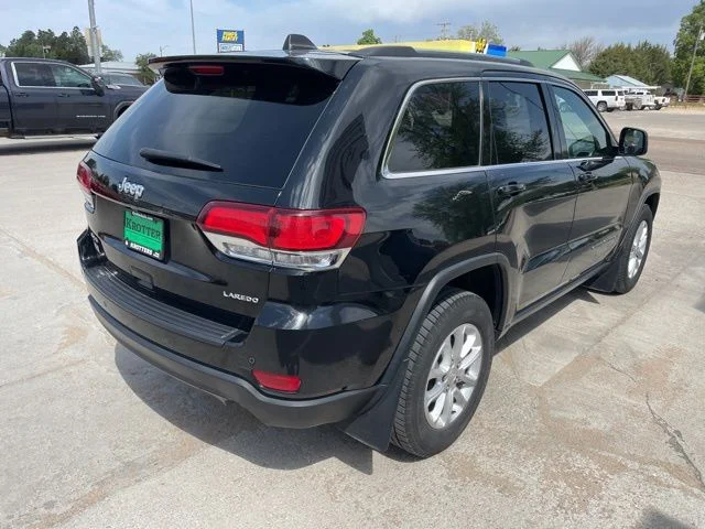 2021 Jeep Grand Cherokee Laredo E 4WD's photo