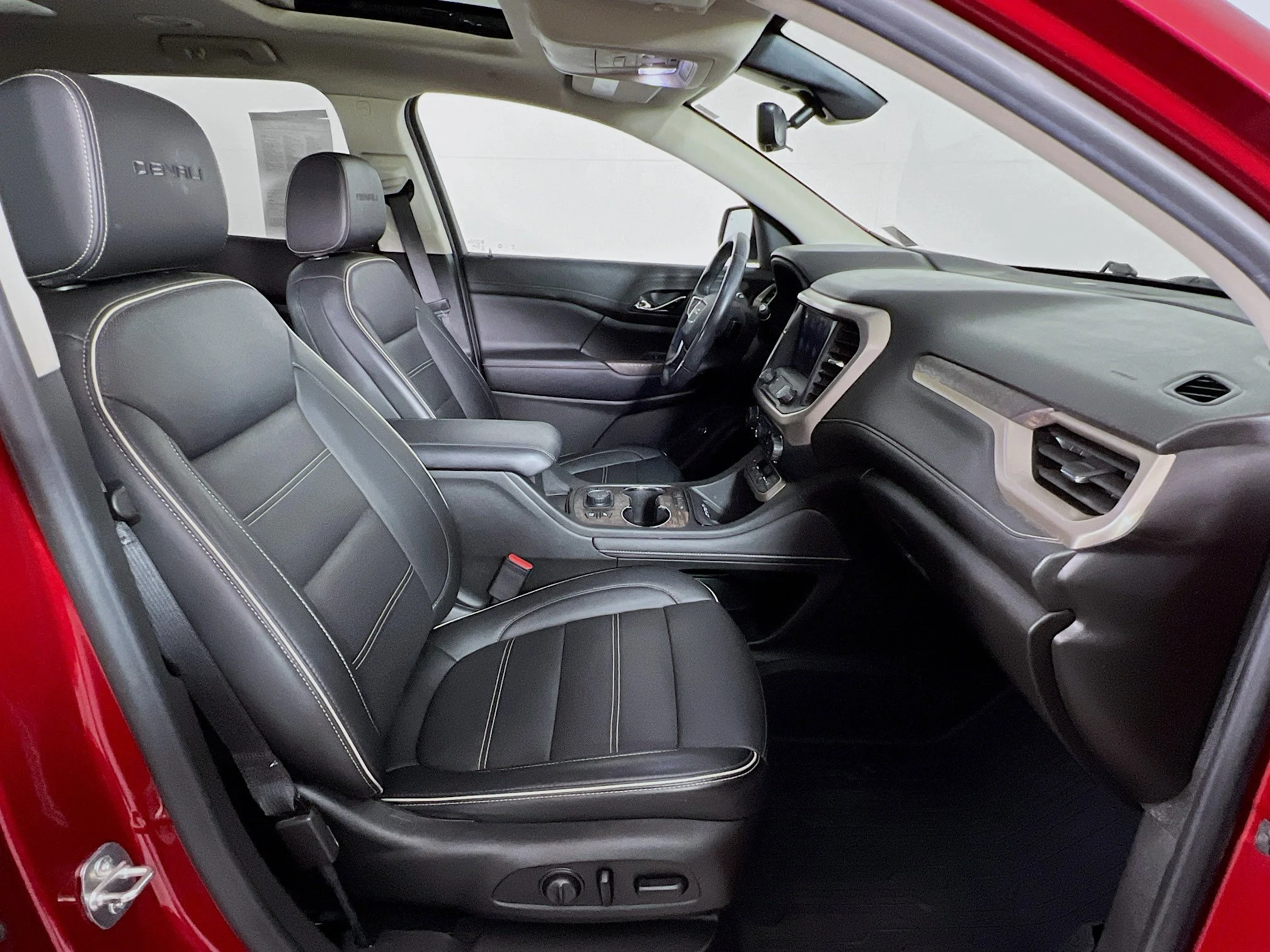 Used 2021 Cayenne Red Tintcoat GMC DENALI image 45