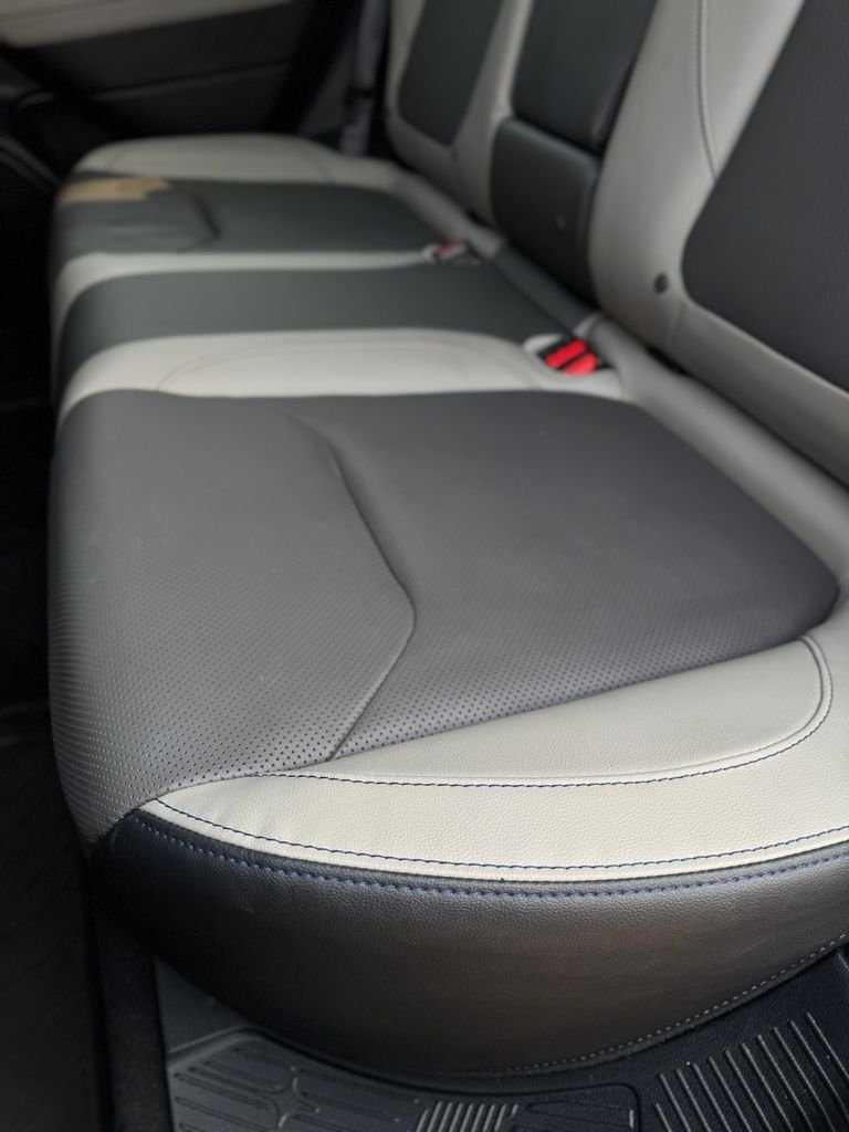 Used 2025 Horizon Blue Pearl Subaru Limited image 37