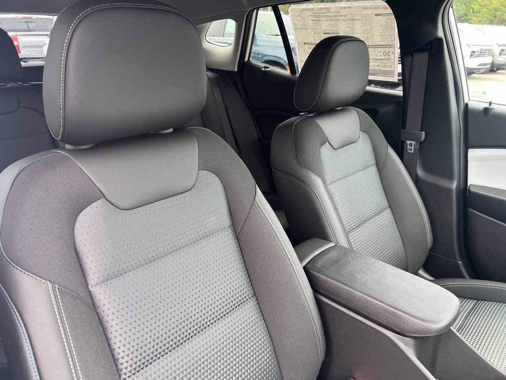 2026 Chevrolet Trax LT - Photo 22