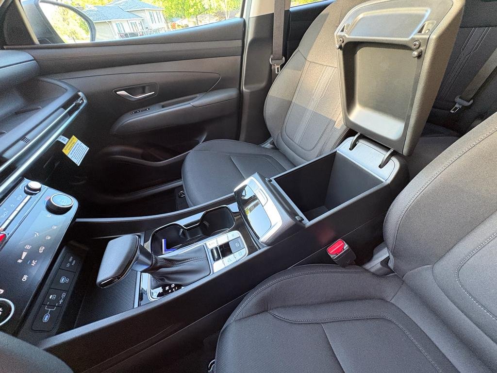 New 2026 Shimmering Silver Hyundai SEL FWD image 32