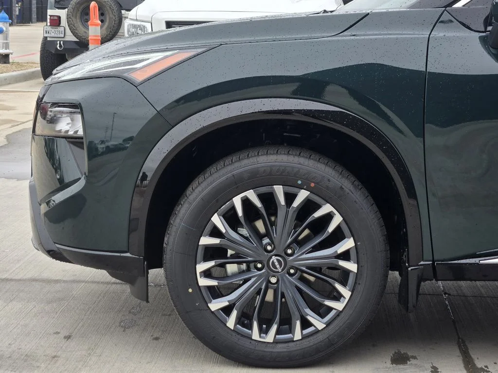 New 2026 Obsidian Green Pearl Nissan Platinum image 6