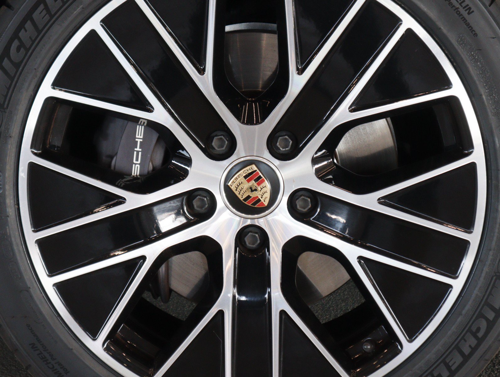 Used 2024 White Porsche  image 15