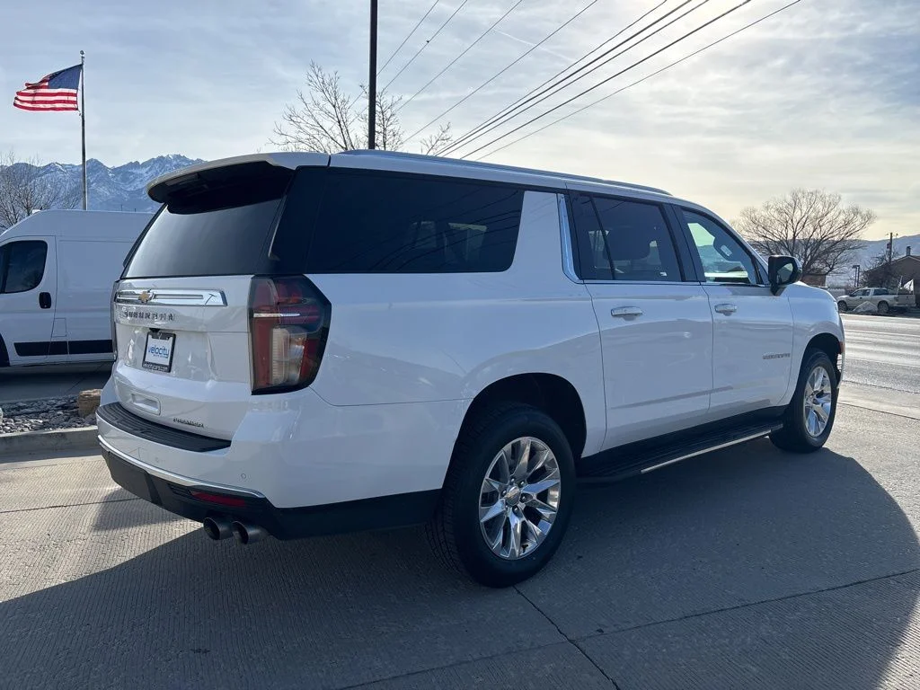 Used 2023 White Chevrolet Premier image 3