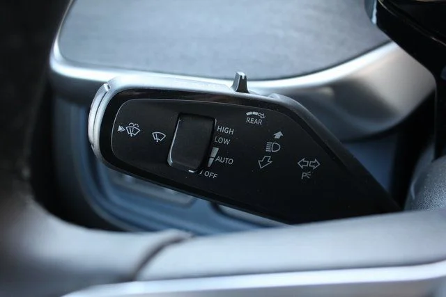 2025 Volkswagen ID. Buzz PRO S - Photo 9