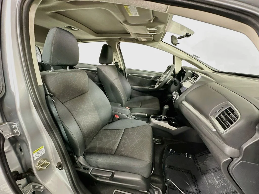 Used 2015 Alabaster Silver Metallic Honda EX image 26