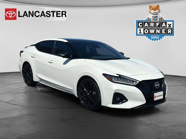 2023 Nissan Maxima SR's photo