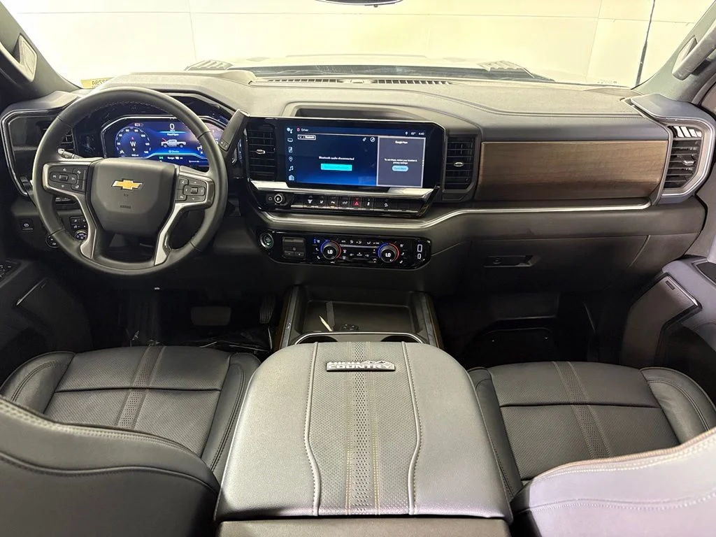 Used 2025 Gray Chevrolet High Country image 48