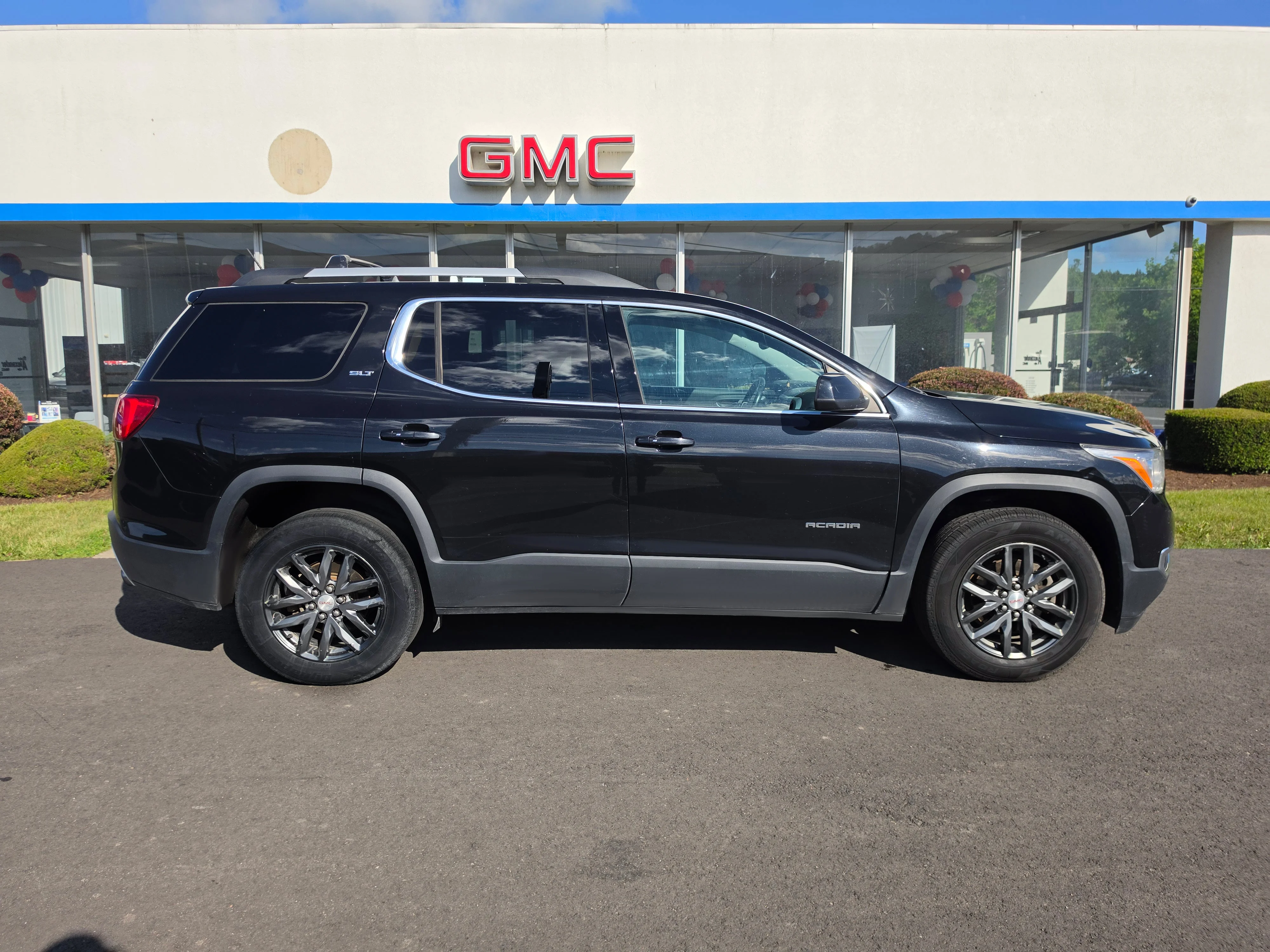 Used 2018 GMC Acadia SLT-1 with VIN 1GKKNULS0JZ134944 for sale in Muncy, PA