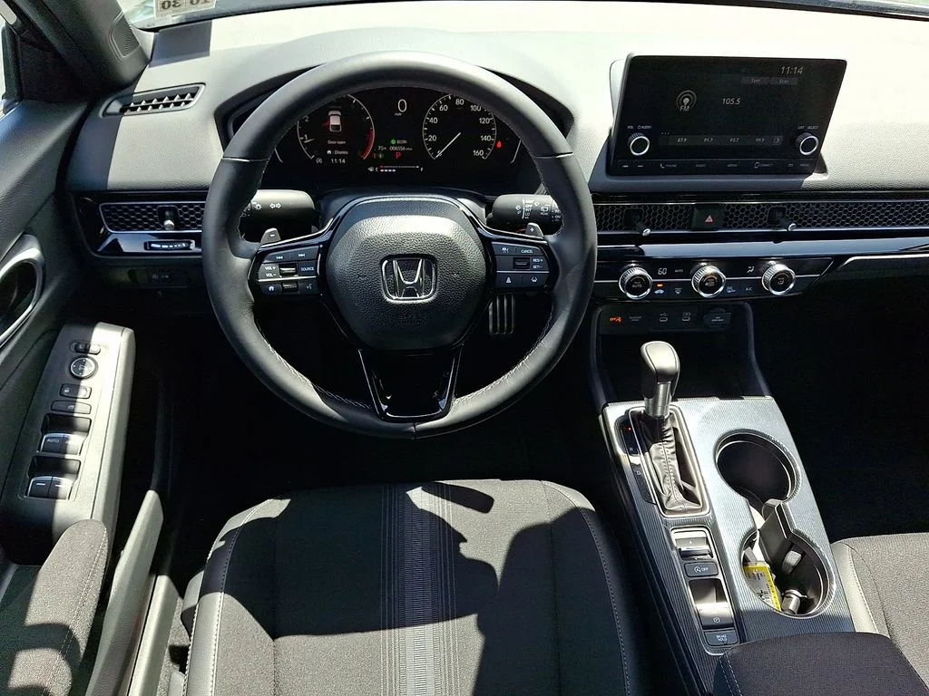 2026 Honda Civic Hatchback Sport - Photo 11