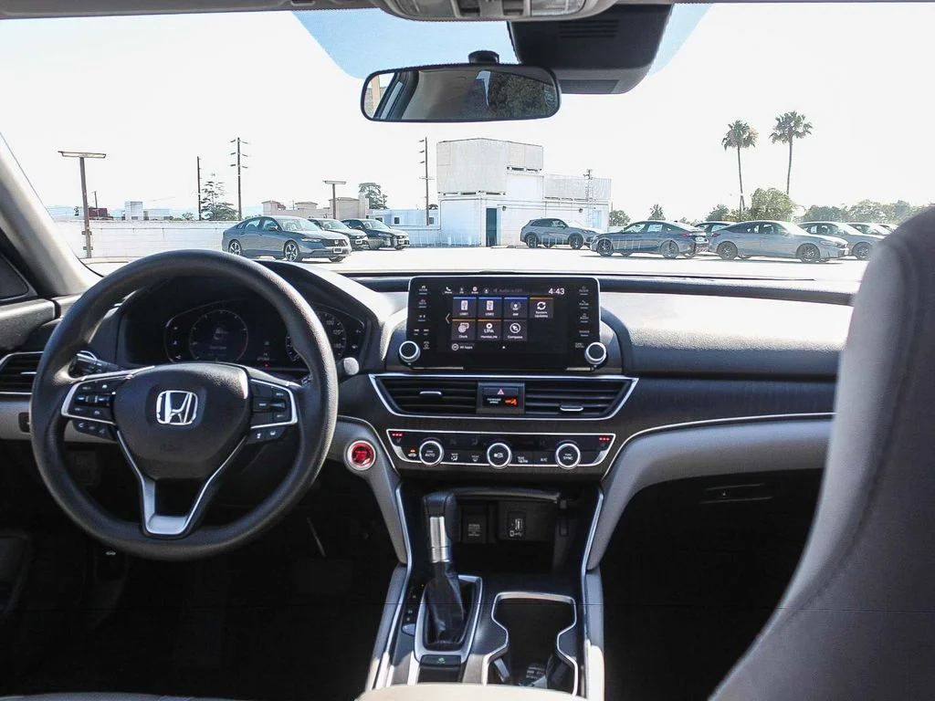 2018 Honda Accord EX - Photo 13