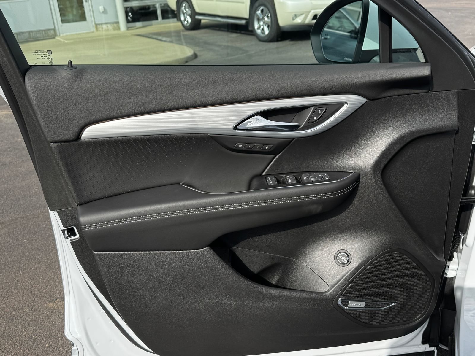 New 2026 White Buick Avenir image 11