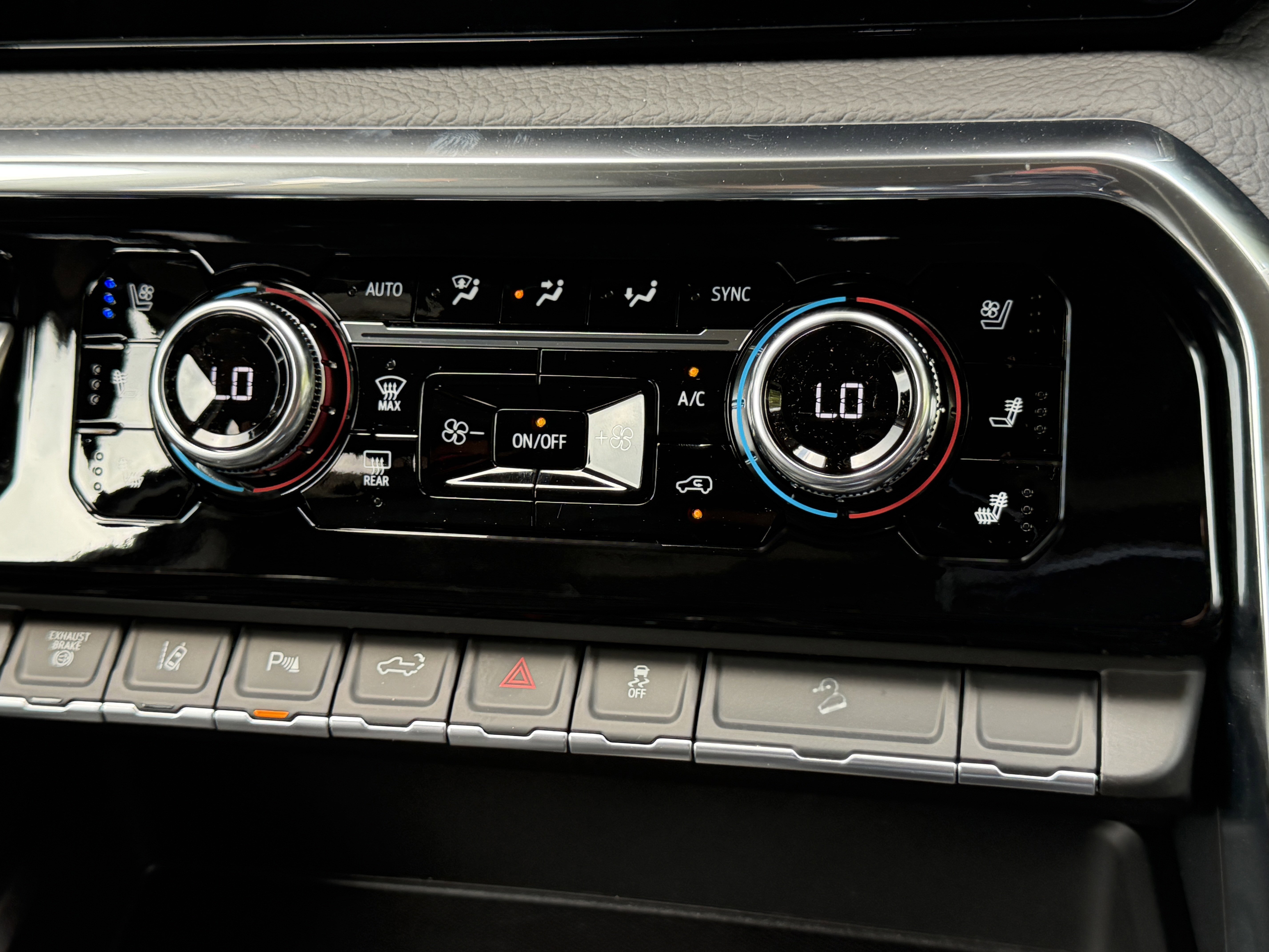 2026 GMC Sierra 2500HD Denali - Photo 33