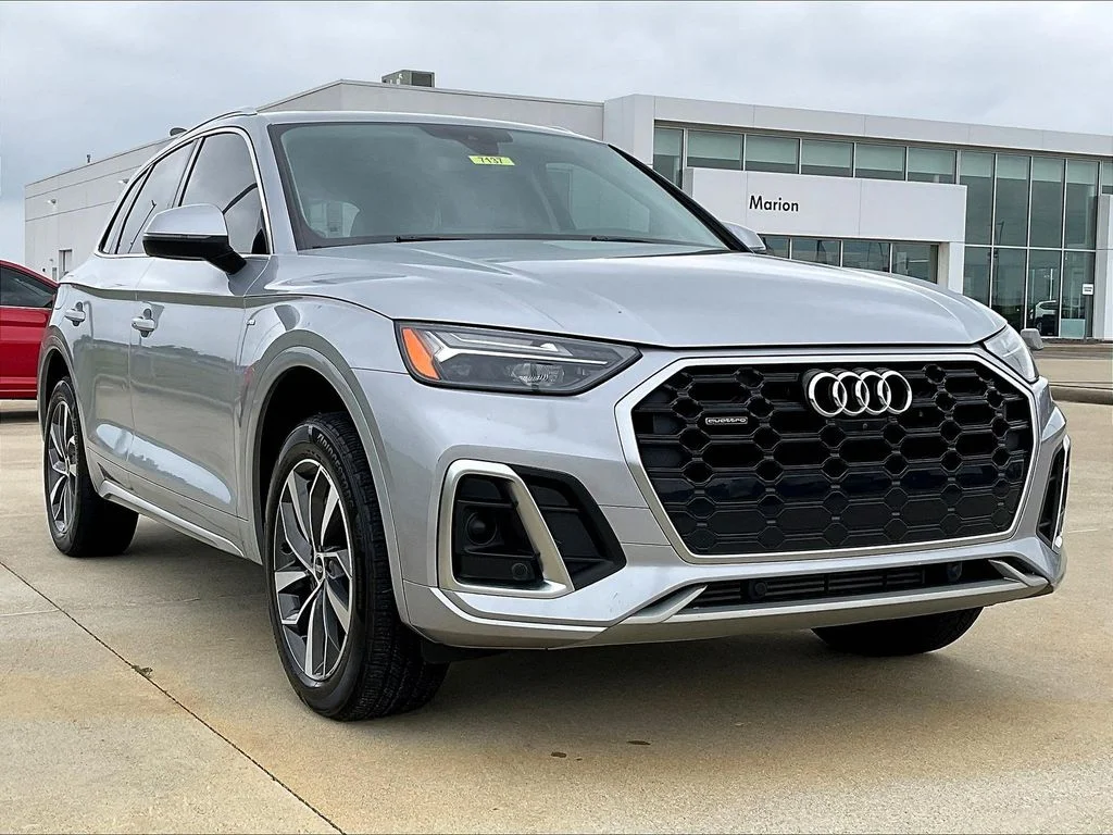 2023 Audi Q5 Premium Plus