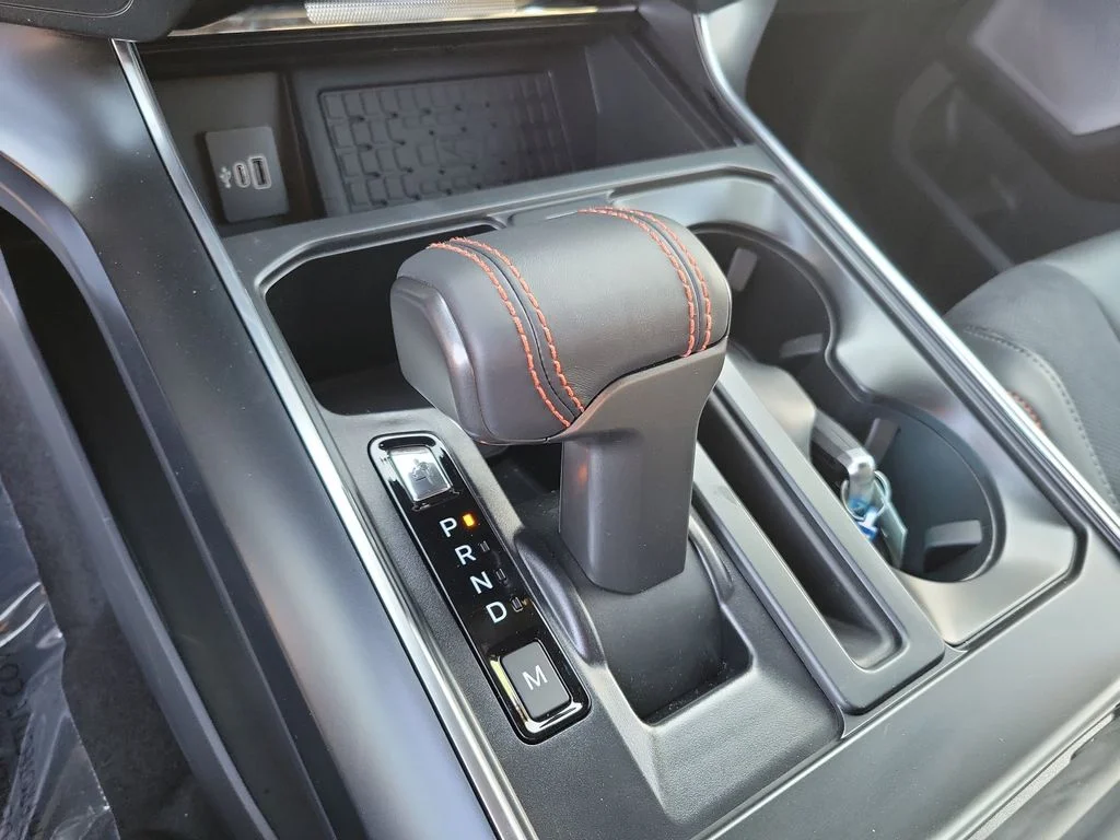 New 2025 Shelter Green Ford Raptor® image 21