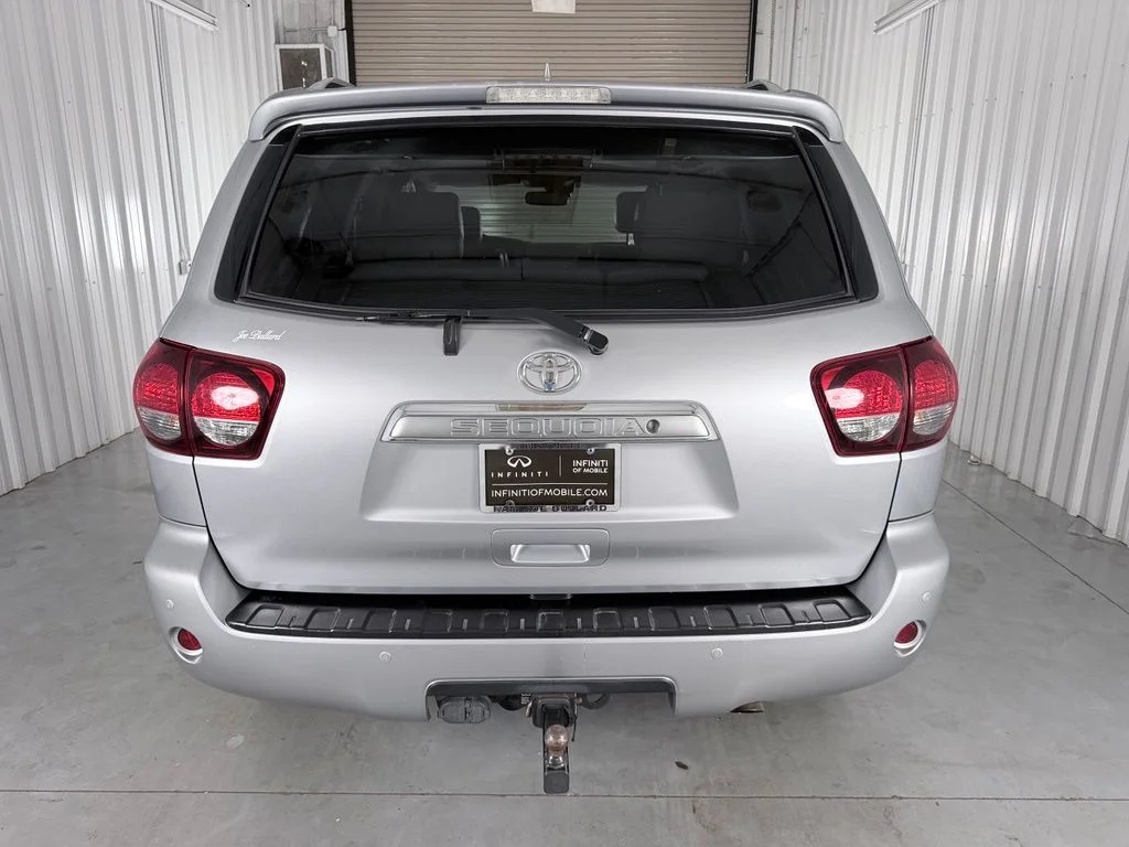 Used 2018 Silver Sky Metallic Toyota Platinum image 6