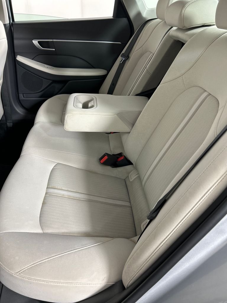 Certified Used 2025 Silver Hyundai SEL image 17
