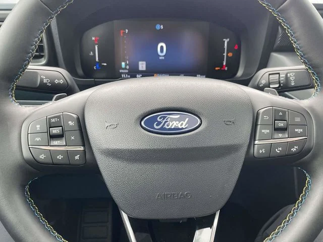 New 2026 Shadow Black Ford Lobo High image 13