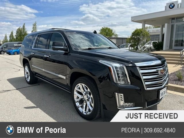 2019 Cadillac Escalade ESV AWD Platinum's photo