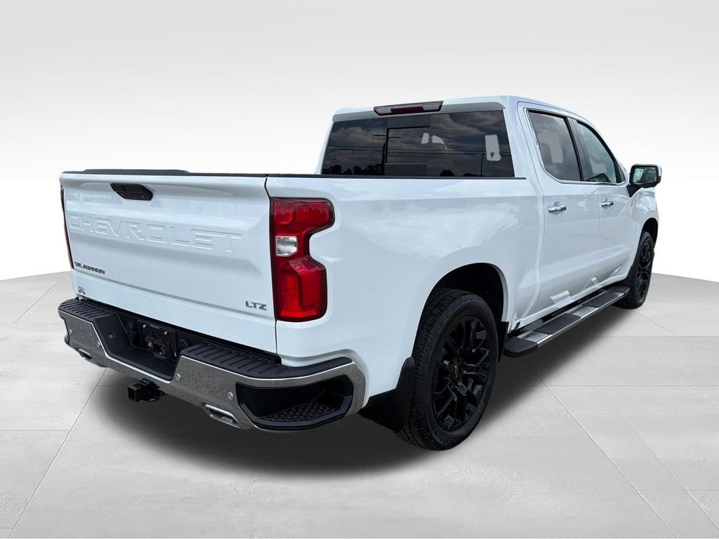 Used 2021 White Chevrolet LTZ image 8