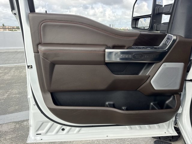 Used 2025 White Ford King Ranch image 13