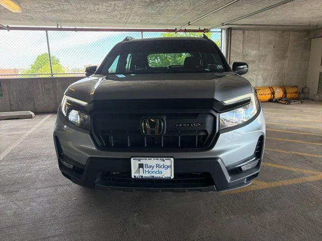 Used 2024 Gray Honda TrailSport image 2