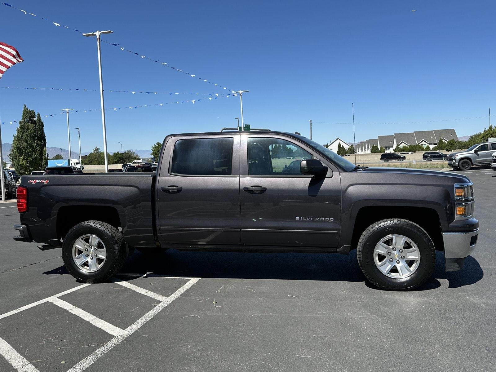 Certified Used 2015 TUNGSTEN METALLIC Chevrolet LT image 7