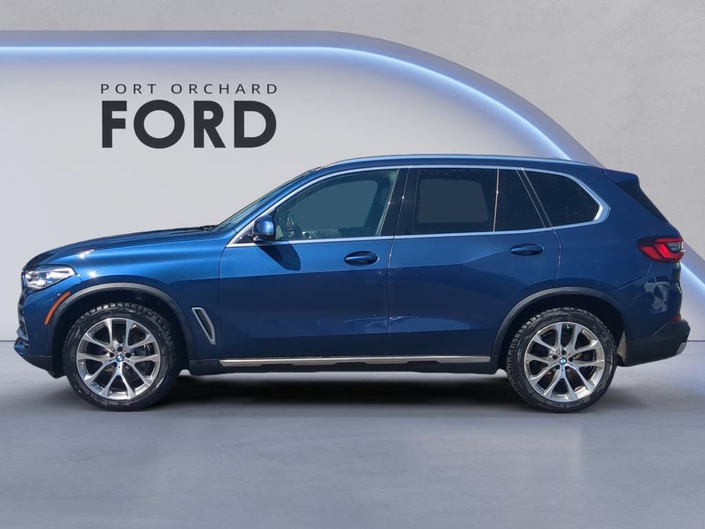 Used 2021 Blue BMW xDrive40i image 3