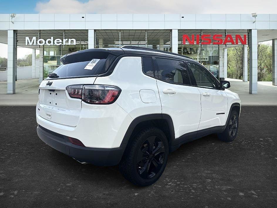 Used 2021 White Clearcoat Jeep Altitude image 5