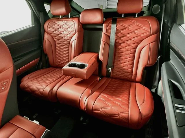 New 2027 Silver Genesis 3.5T image 12