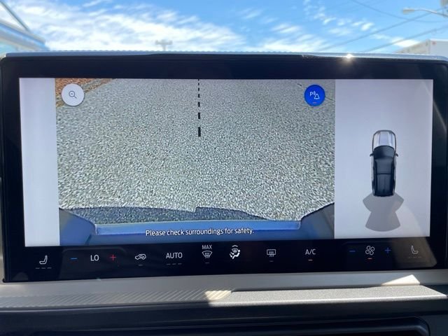 New 2025 Shadow Black Ford Big Bend® image 26