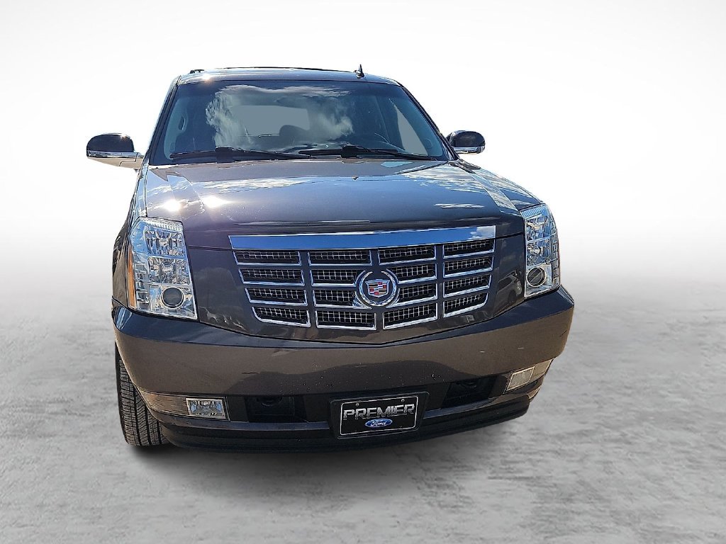 Used 2011 Cadillac Escalade Luxury with VIN 1GYS3BEF0BR260884 for sale in Lamesa, TX