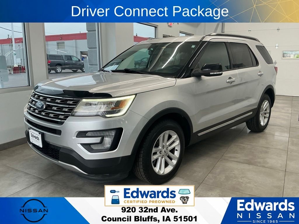 Used 2017 Silver Ford XLT image 5
