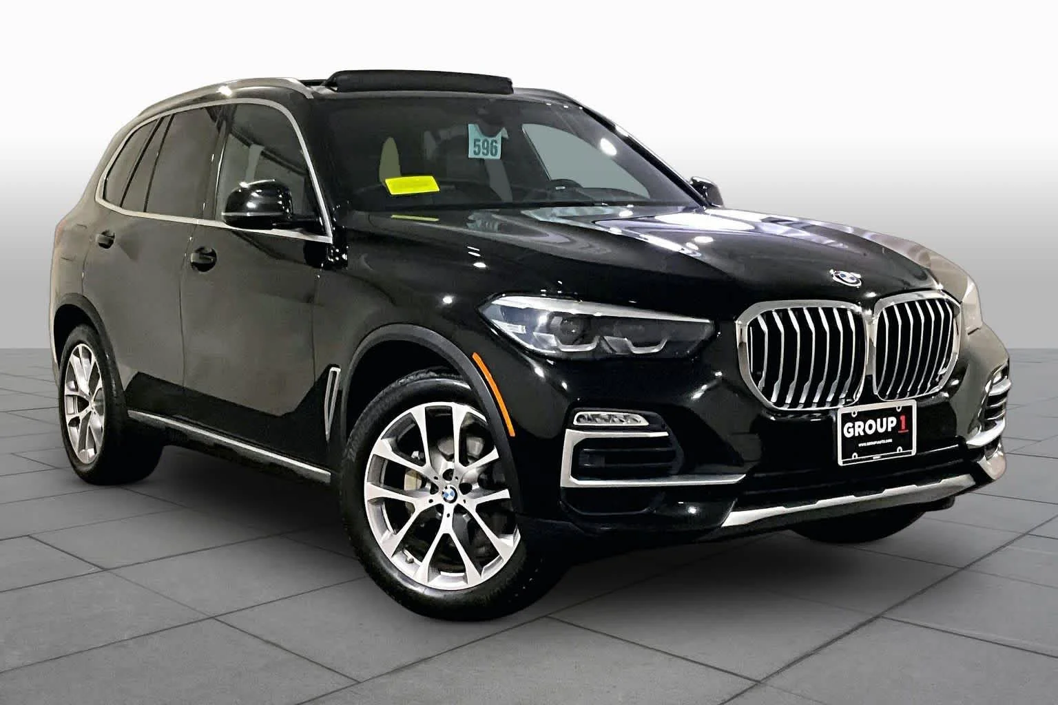 Certified Used 2019 Jet Black BMW xDrive40i image 3