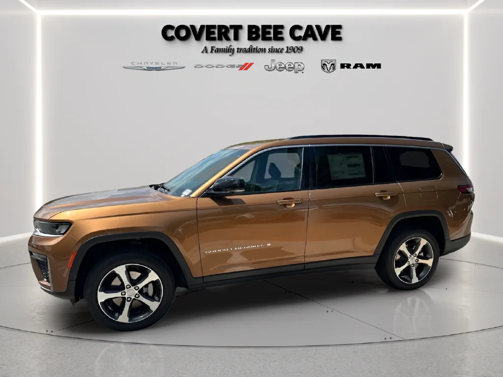 New 2026 Copper Shino Metallic Clear-Coat Exterior Paint Jeep Limited image 6