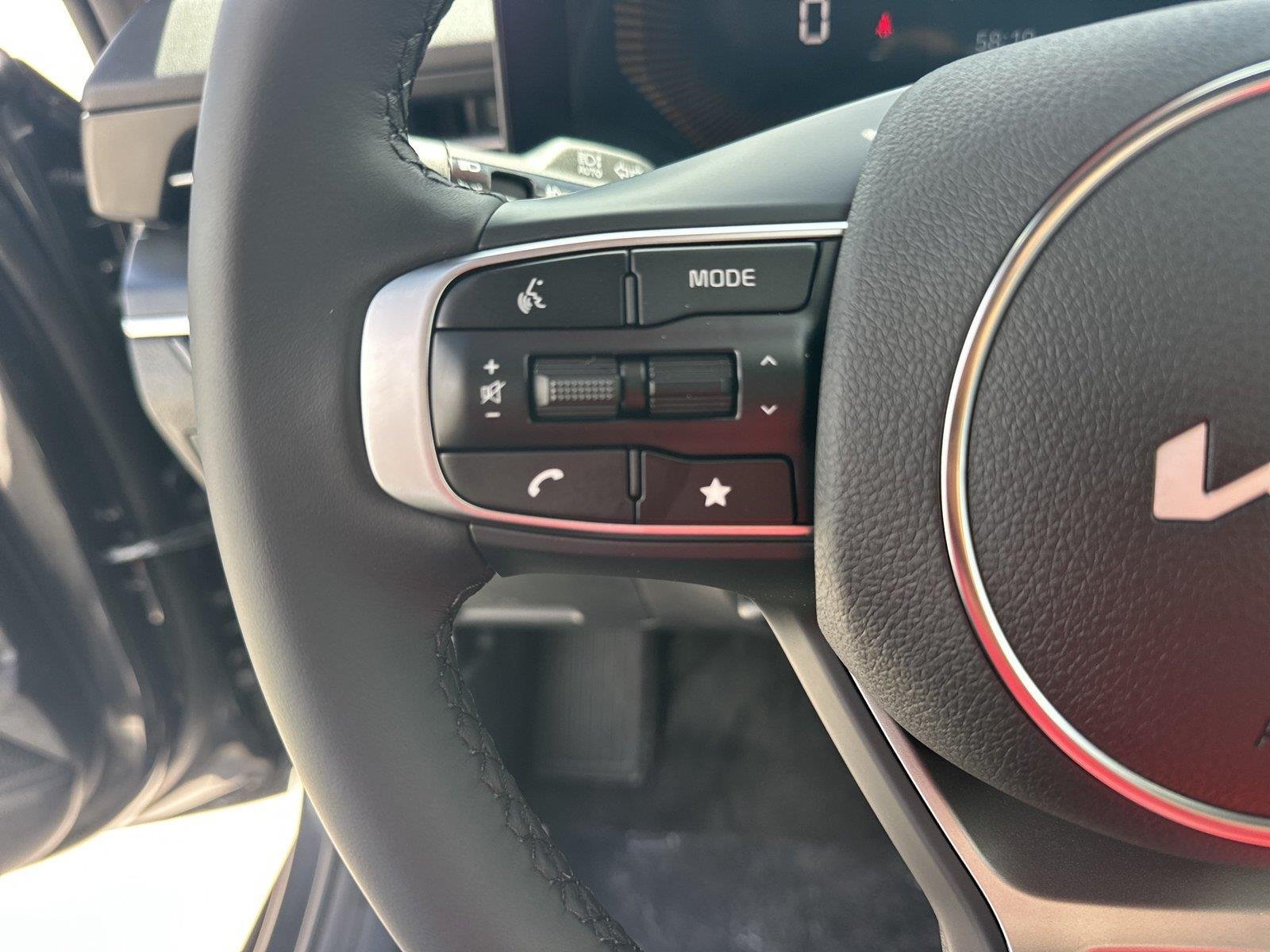 New 2027 Interstellar Gray Kia GT-Line image 11