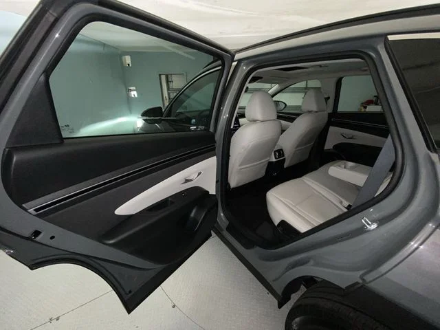 Used 2024 Gray Hyundai SEL image 23