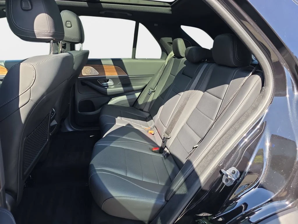 2025 Mercedes-Benz GLE GLE350 - Photo 17