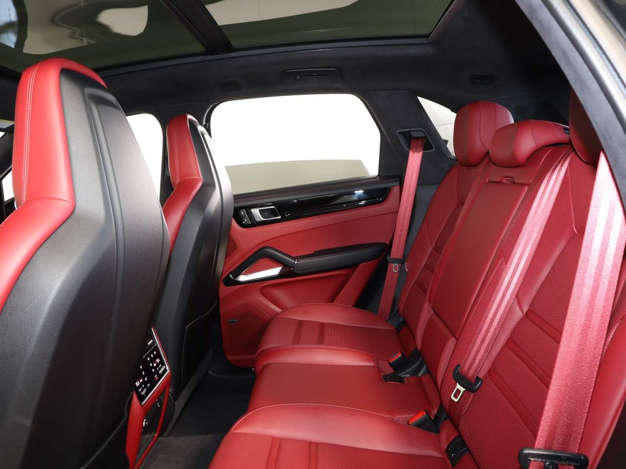 Used 2023 Black Porsche Turbo S E-Hybrid image 19