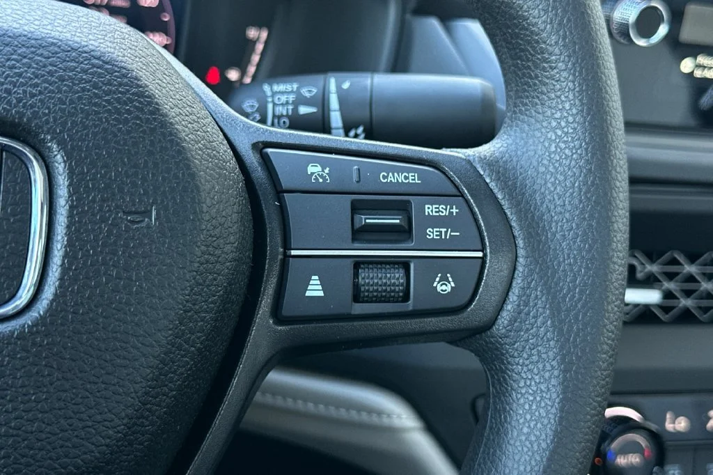 New 2026 Meteorite Gray Metallic Honda SE image 27