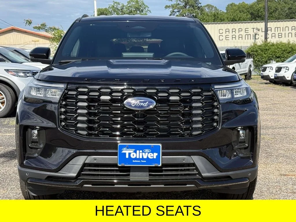 New 2026 Agate Black Metallic Ford ST-Line image 3