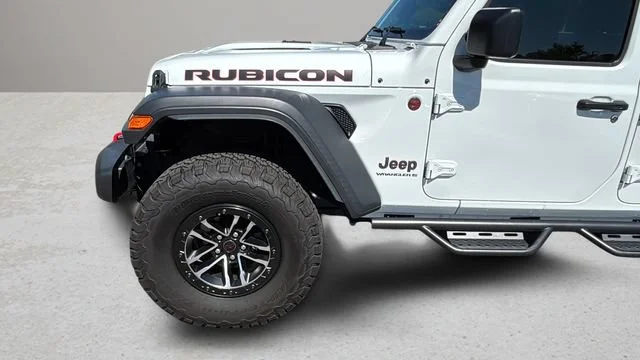 Used 2024 White Jeep Rubicon image 36