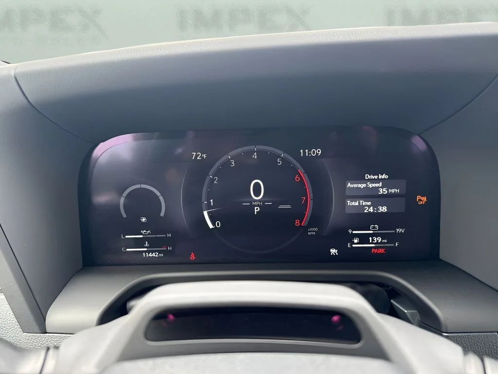 Used 2025 White Lexus 550 Overtrail image 14