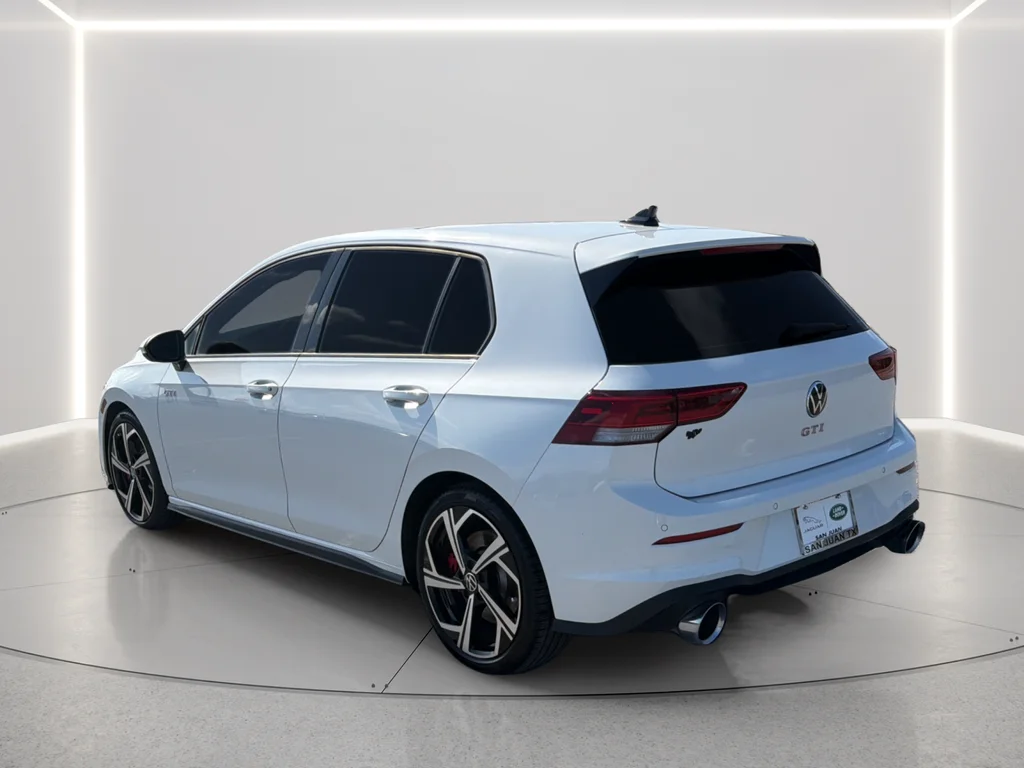 Used 2025 White Volkswagen 2.0T SE image 15
