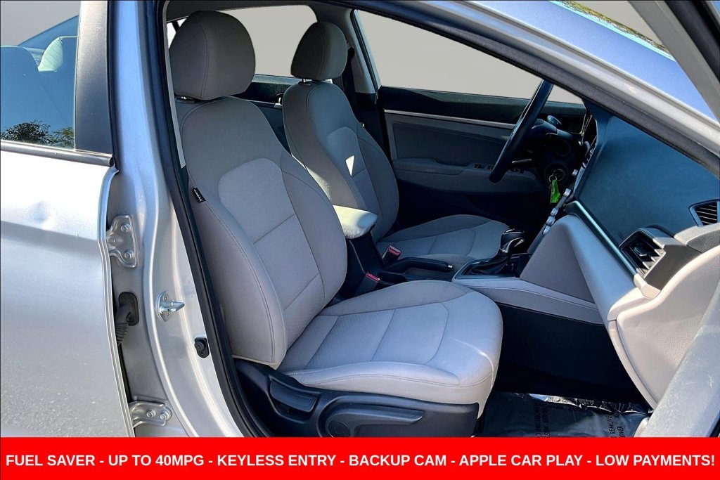 Used 2020 Silver Hyundai SEL image 31